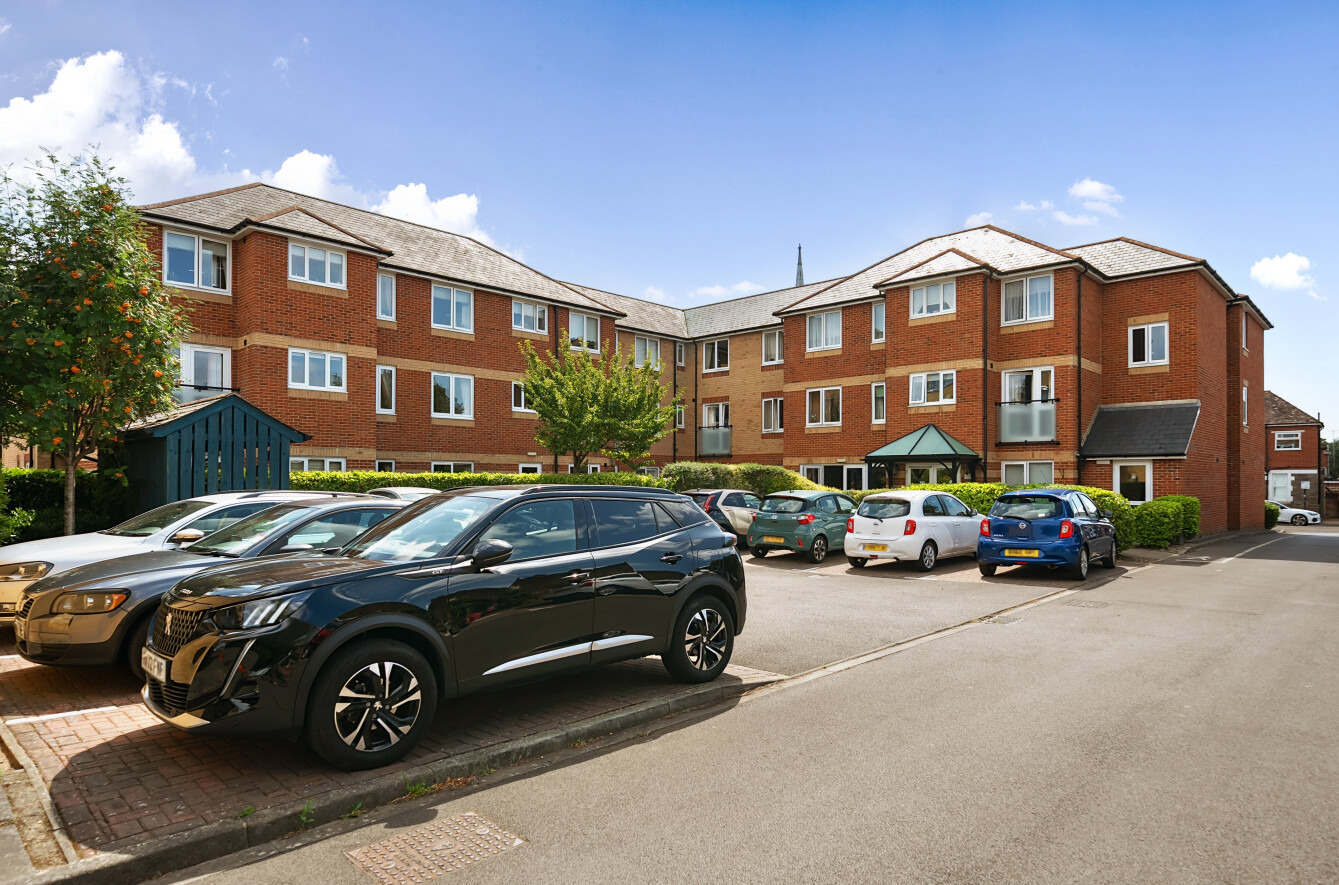 Devonshire Road, Southampton, Hampshire, SO15 - Charters