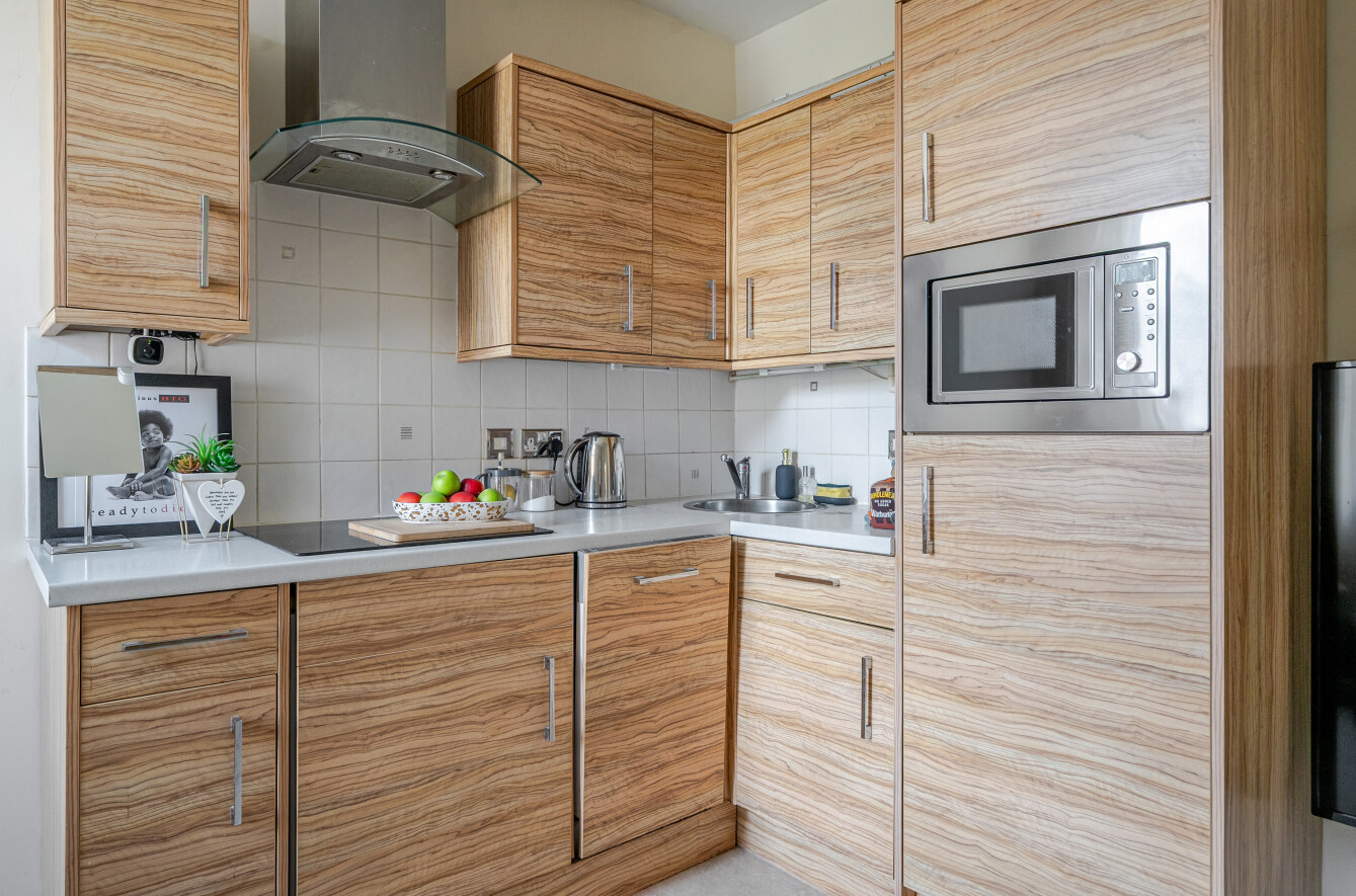 Southcliff Road, Inner Avenue, Southampton, Hampshire, SO14 - Charters