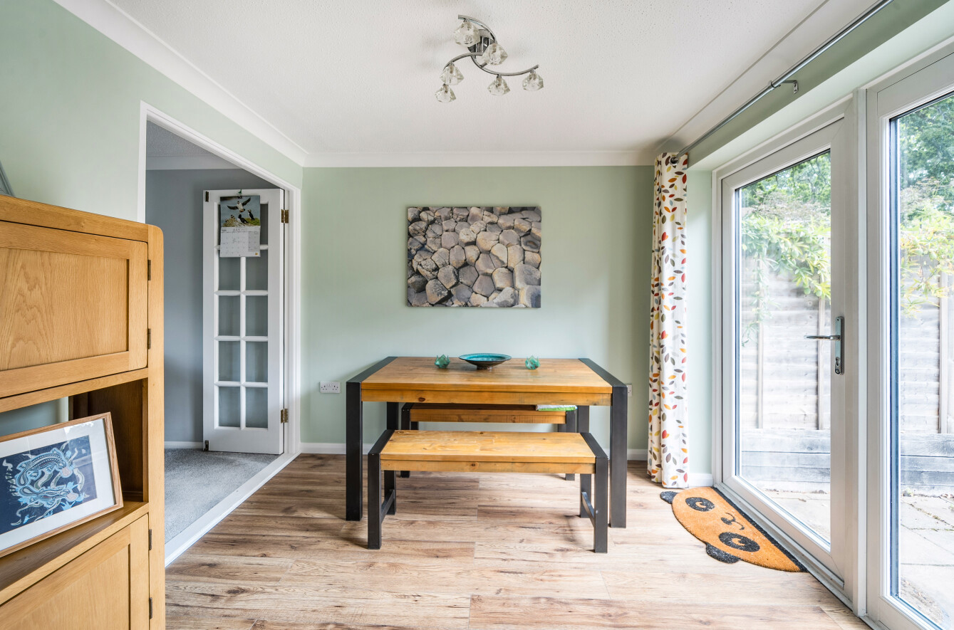Oakwood Drive, Lordswood, Southampton, Hampshire, SO16