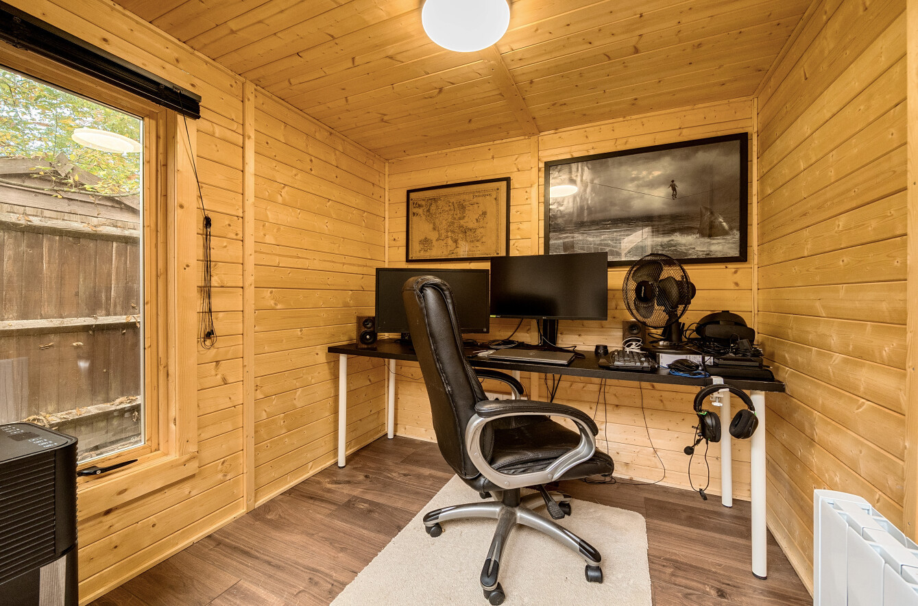 Harrier Close, Lordswood, Southampton, Hampshire, SO16 - Charters