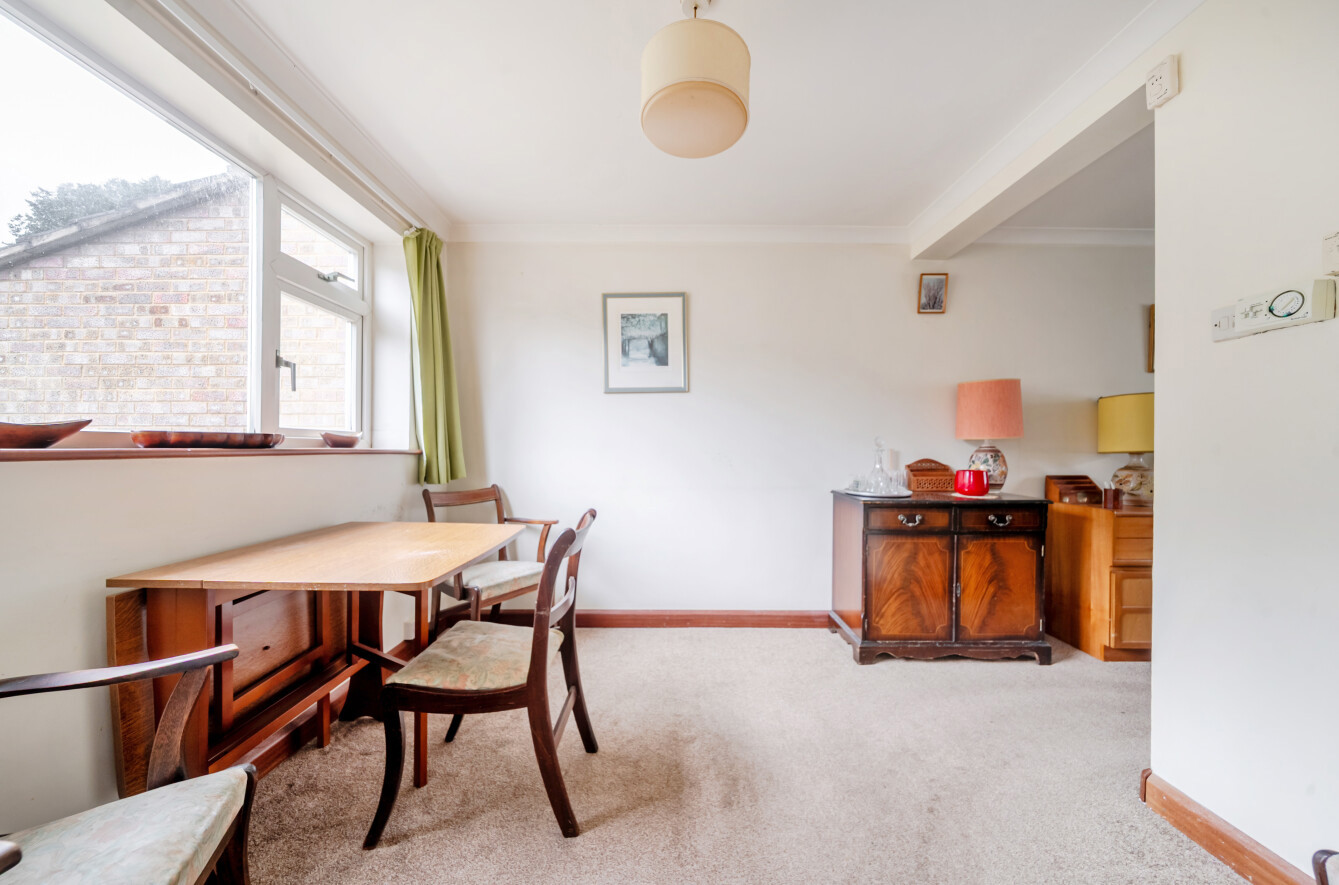 Oakwood Drive, Lordswood, Southampton, Hampshire, SO16