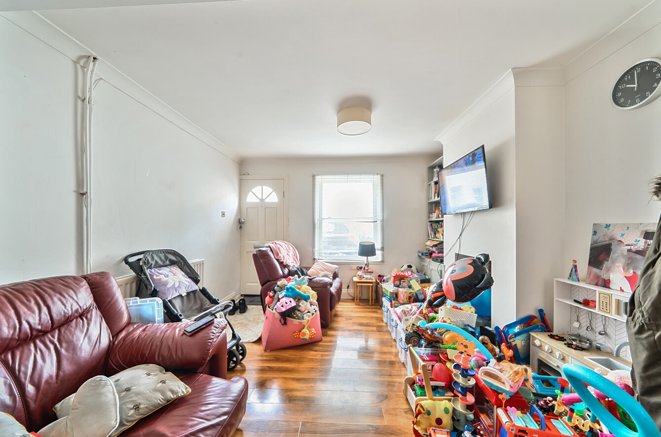 Liverpool Street, Inner Avenue, Southampton, Hampshire, SO14