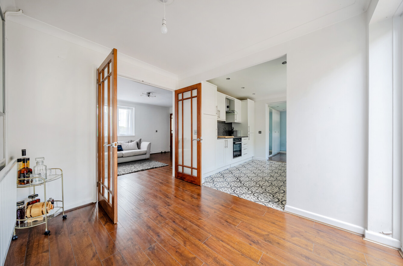 Plover Close, Lordswood, Southampton, Hampshire, SO16 - Charters