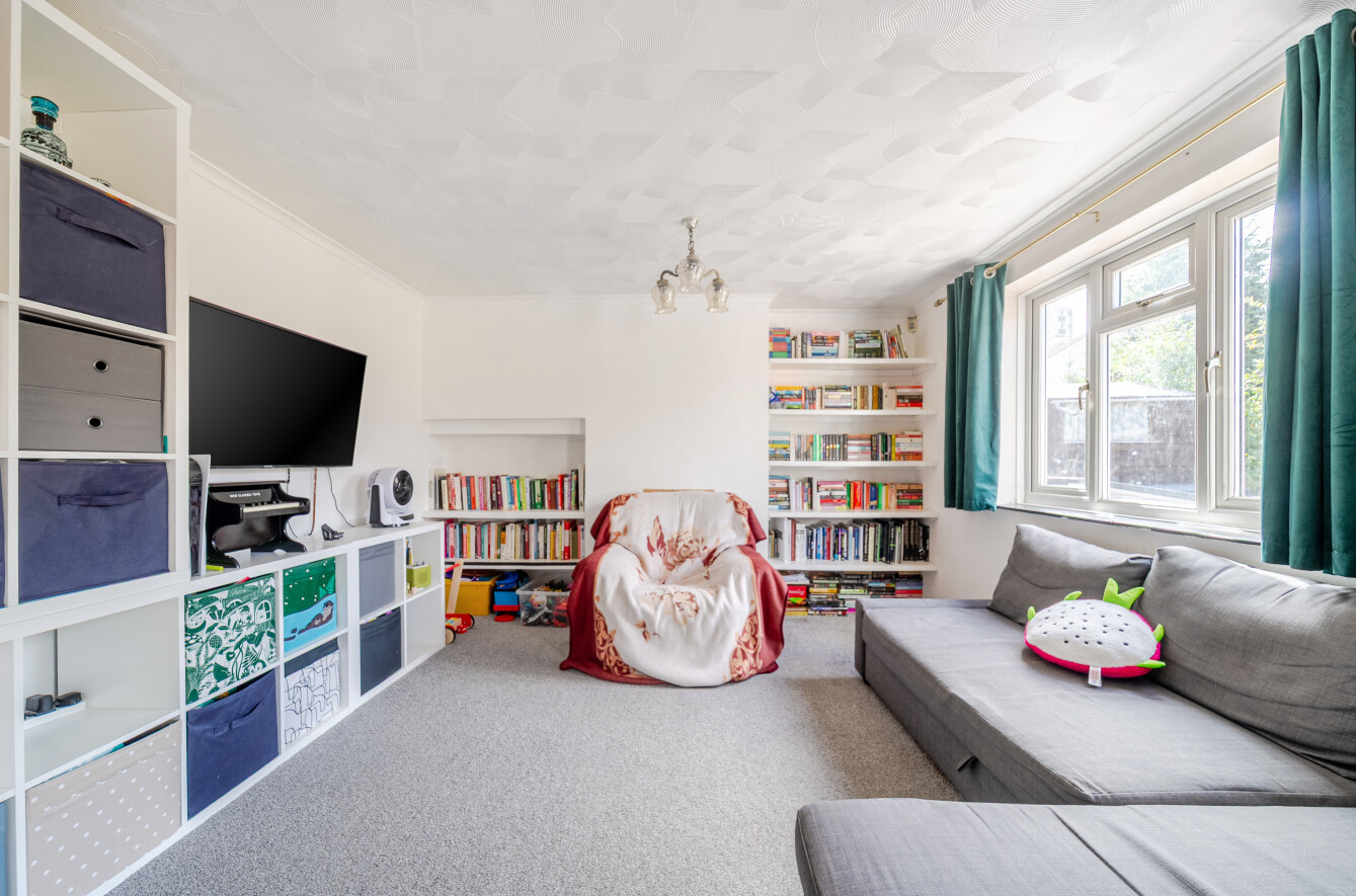 Windbury Road, Millbrook, Southampton, Hampshire, SO16