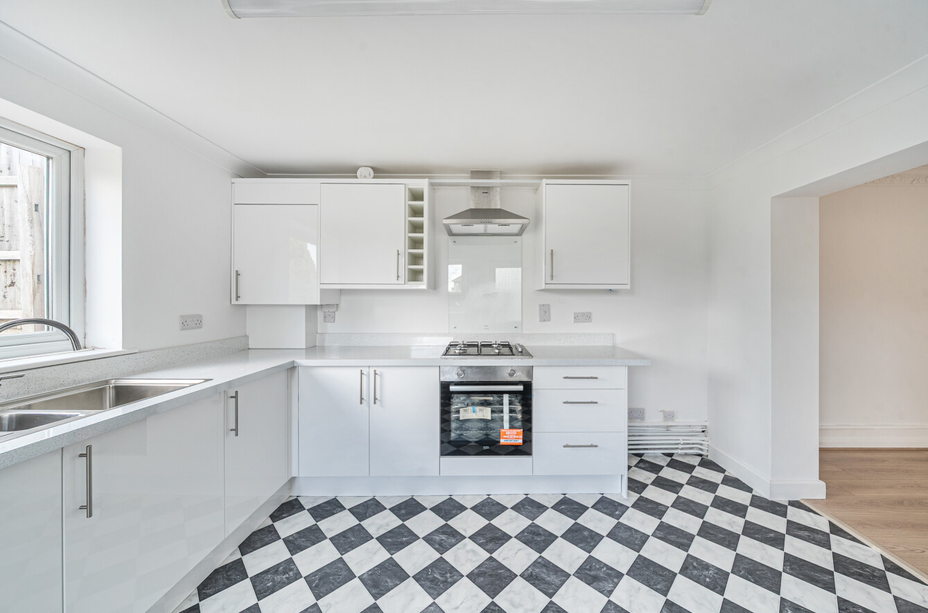 Aldermoor Road, Aldermoor, Southampton, Hampshire, SO16