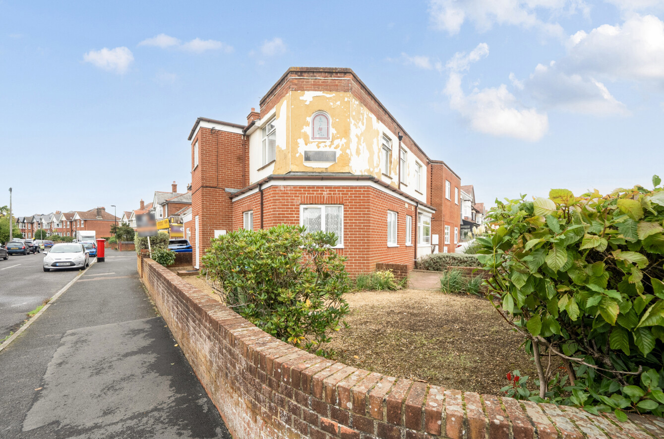 Upper Shirley Avenue, Upper Shirley, Southampton, Hampshire, SO15
