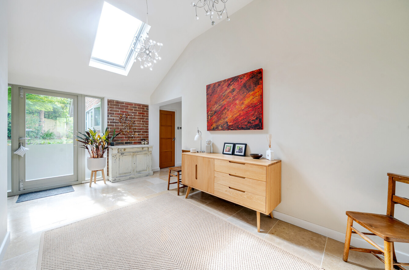 Bassett Green Drive, Bassett, Southampton, Hampshire, SO16