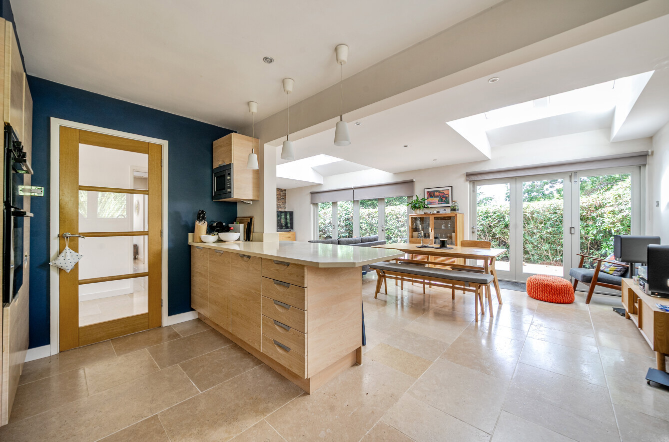 Bassett Green Drive, Bassett, Southampton, Hampshire, SO16 - Charters