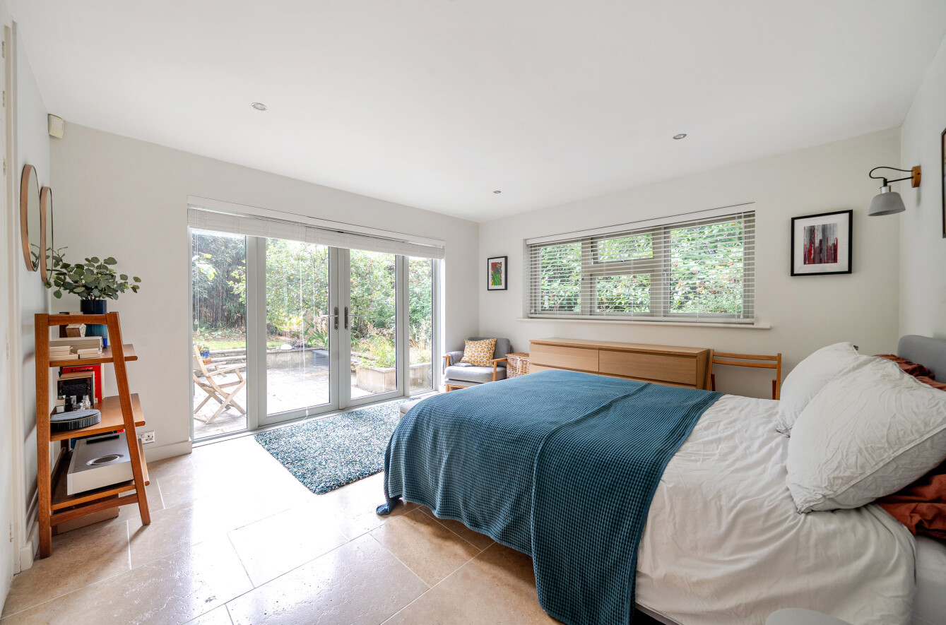 Bassett Green Drive, Bassett, Southampton, Hampshire, SO16