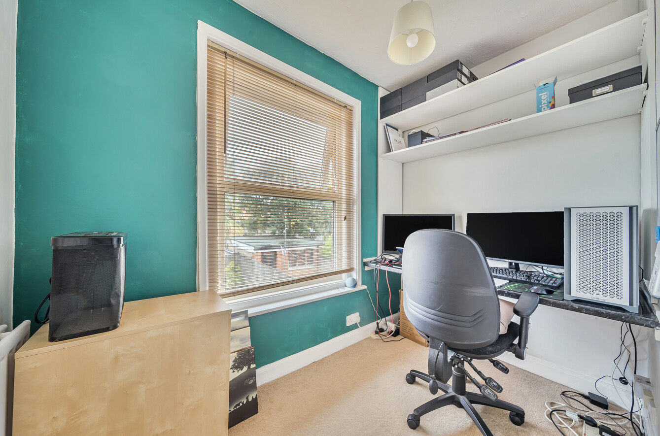 Ampthill Road, Freemantle, Southampton, Hampshire, SO15 - Charters