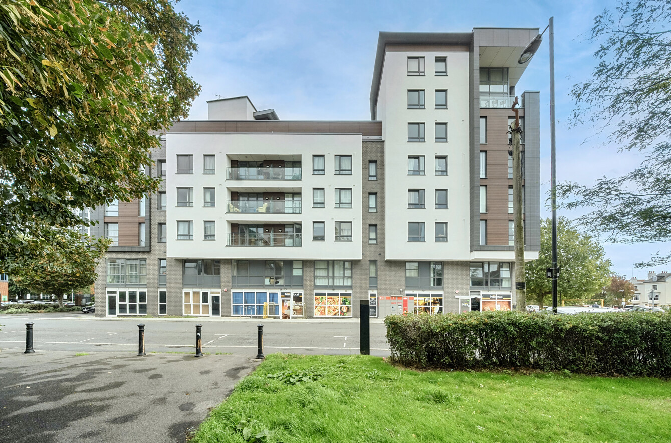 College Street, Southampton, Hampshire, SO14 - Charters