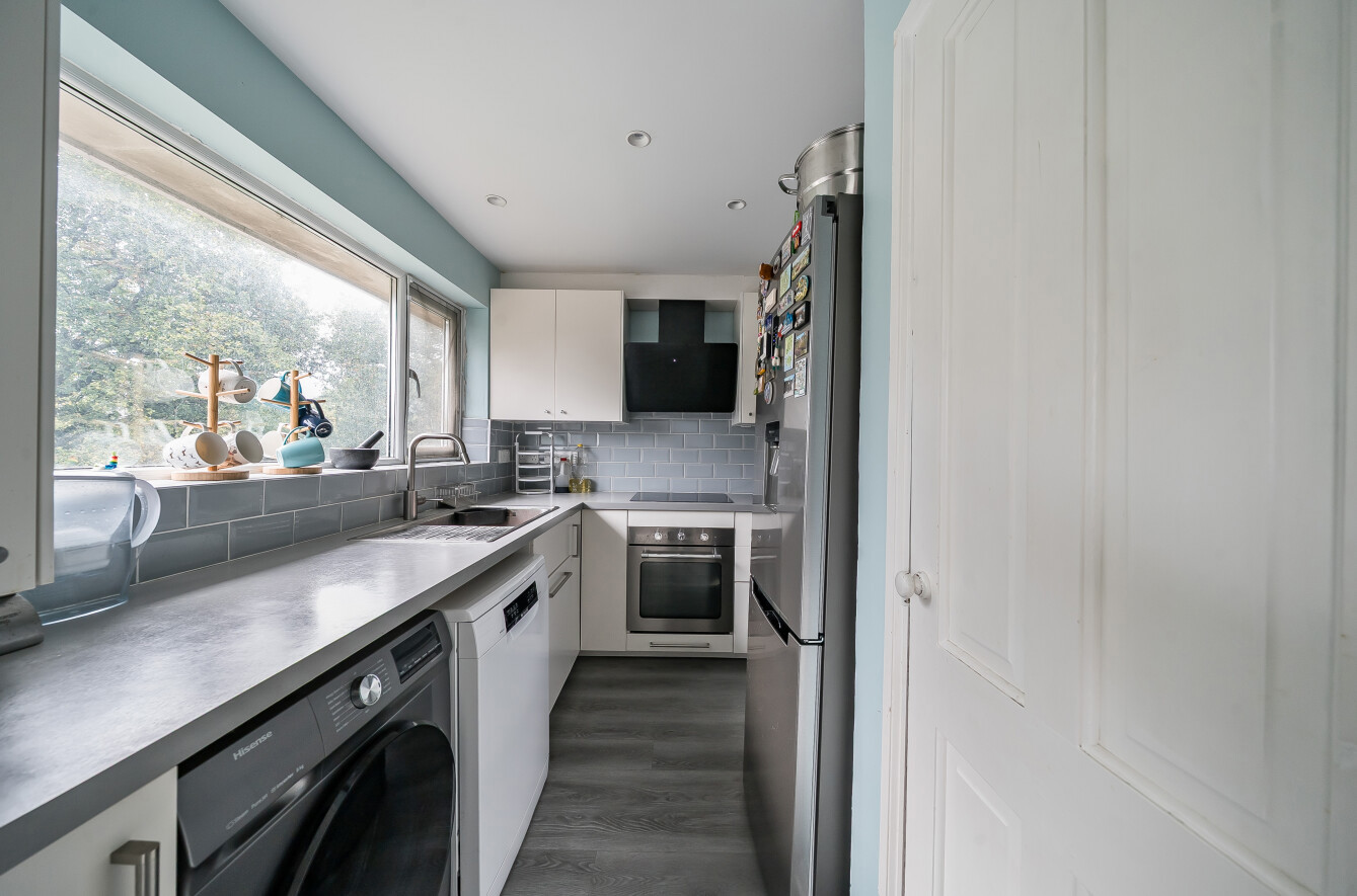 Courtland Gardens, Bassett, Southampton, Hampshire, SO16 - Charters