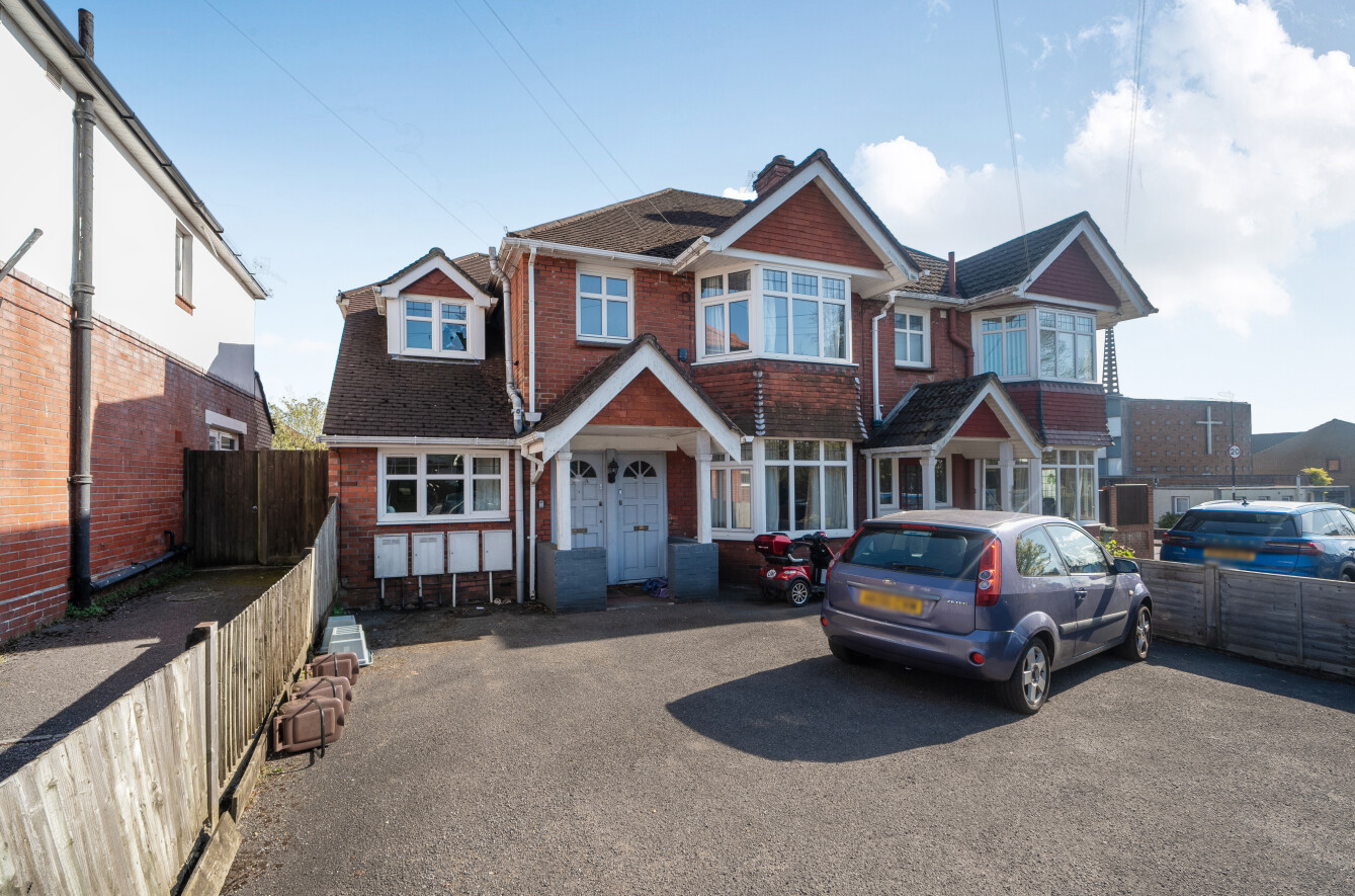 Winchester Road, Shirley, Southampton, Hampshire, SO16 - Charters