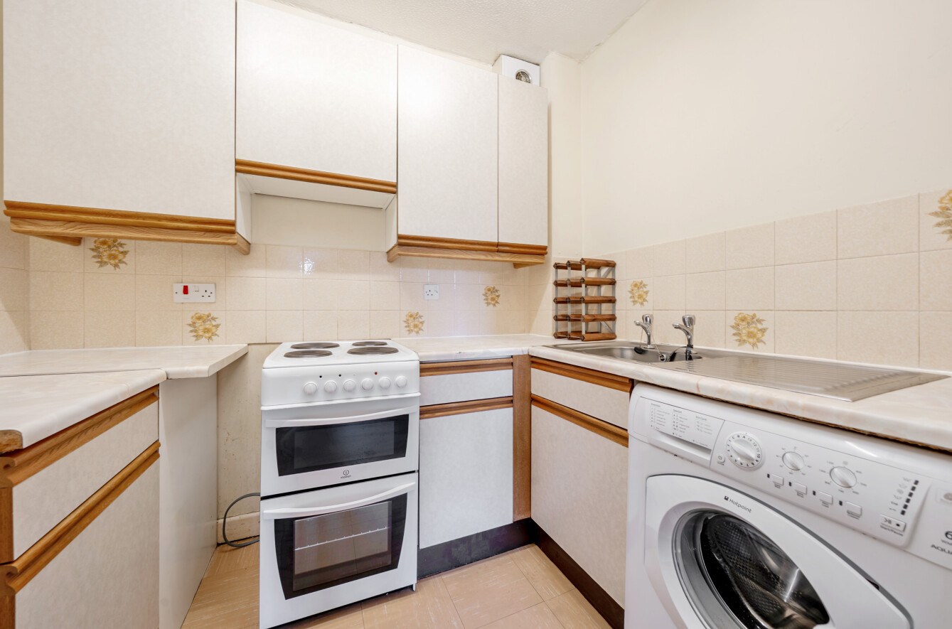 Hill Lane, Southampton, Hampshire, SO15 - Charters
