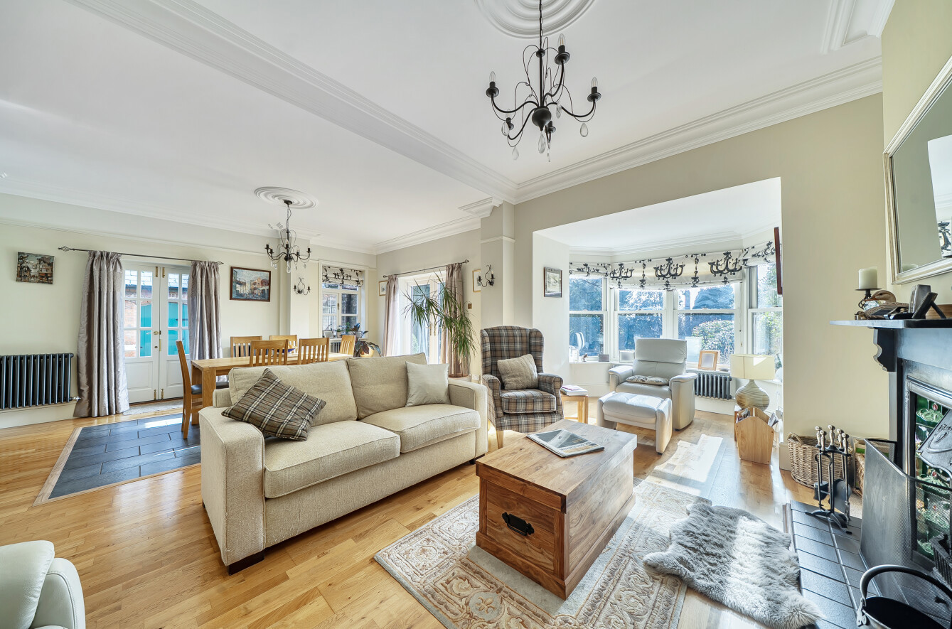 Bassett Green Road, Bassett, Southampton, Hampshire, SO16