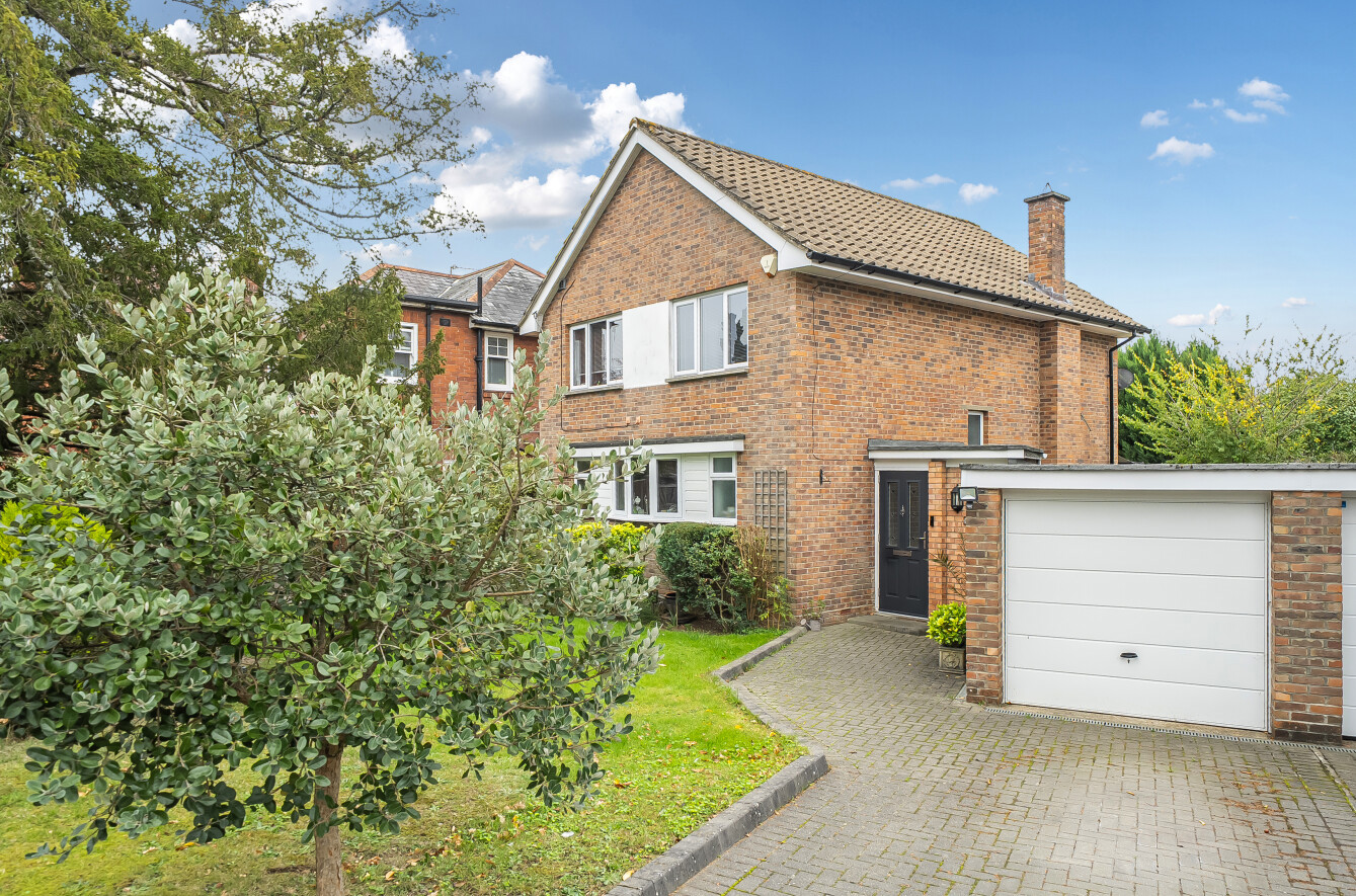 Bassett Crescent West, Bassett, Southampton, Hamsphire, SO16 - Charters