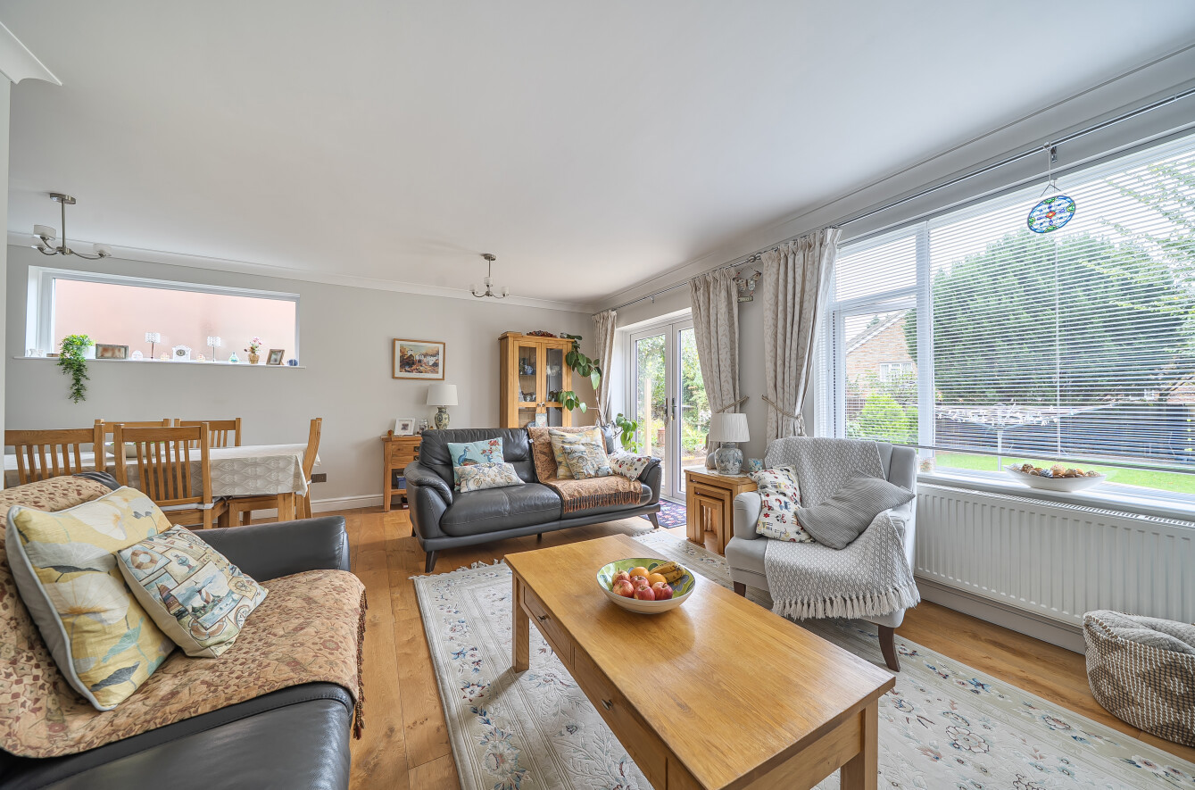 Bassett Crescent West, Bassett, Southampton, Hamsphire, SO16 - Charters