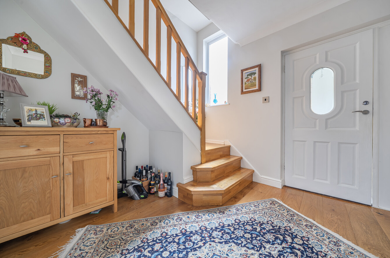 Bassett Crescent West, Bassett, Southampton, Hamsphire, SO16 - Charters