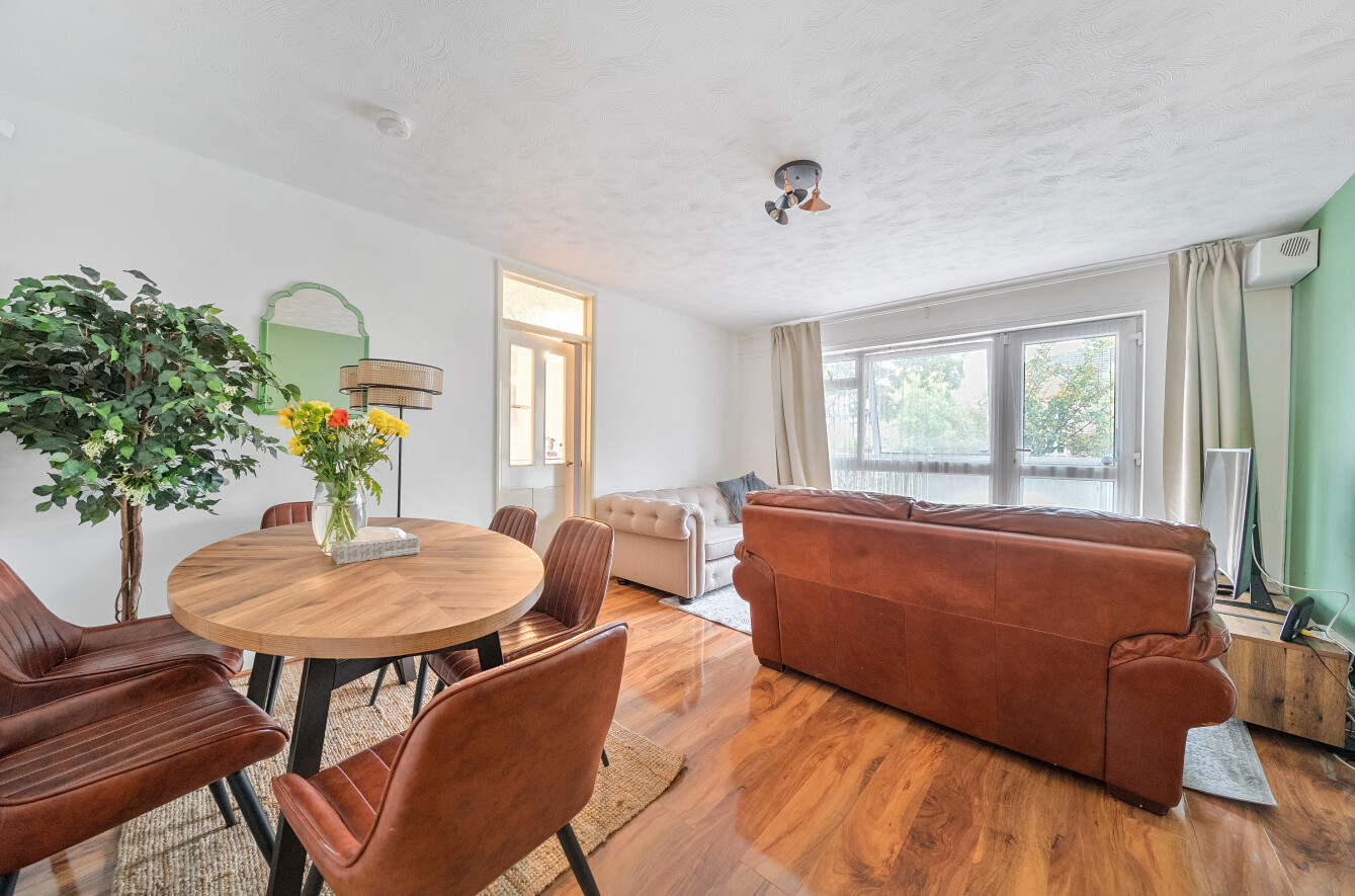 Westwood Road, Highfield, Southampton, Hampshire, SO17 - Charters