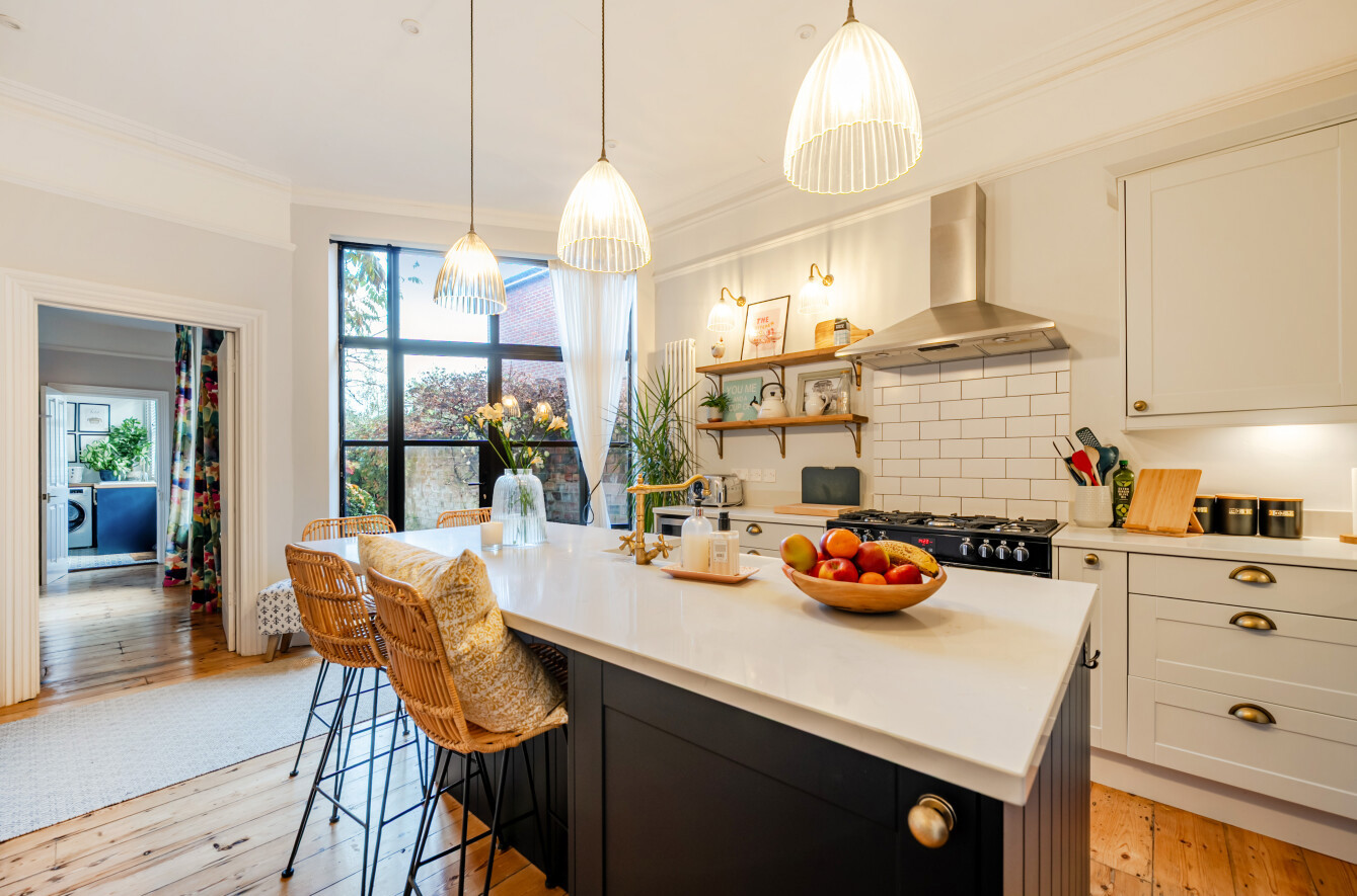 Thornbury Avenue, Shirley, Southampton, Hampshire, SO15