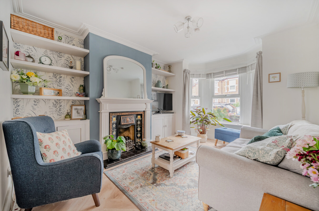 English Road, Shirley, Southampton, Hampshire, SO15 English Road, Shirley, Southampton, Hampshire, SO15 - Charters