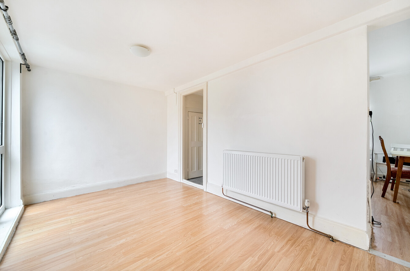 Priory Road, St Denys, Southampton, Hampshire, SO17 Priory Road, St Denys, Southampton, Hampshire, SO17 - Charters