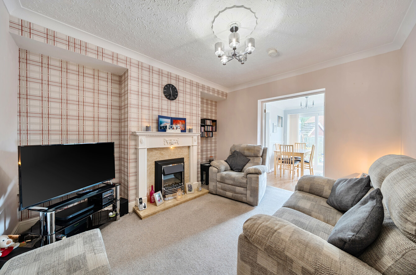 Ashmead Road, Maybush, Southampton, Hampshire, SO16 Ashmead Road, Maybush, Southampton, Hampshire, SO16 - Charters