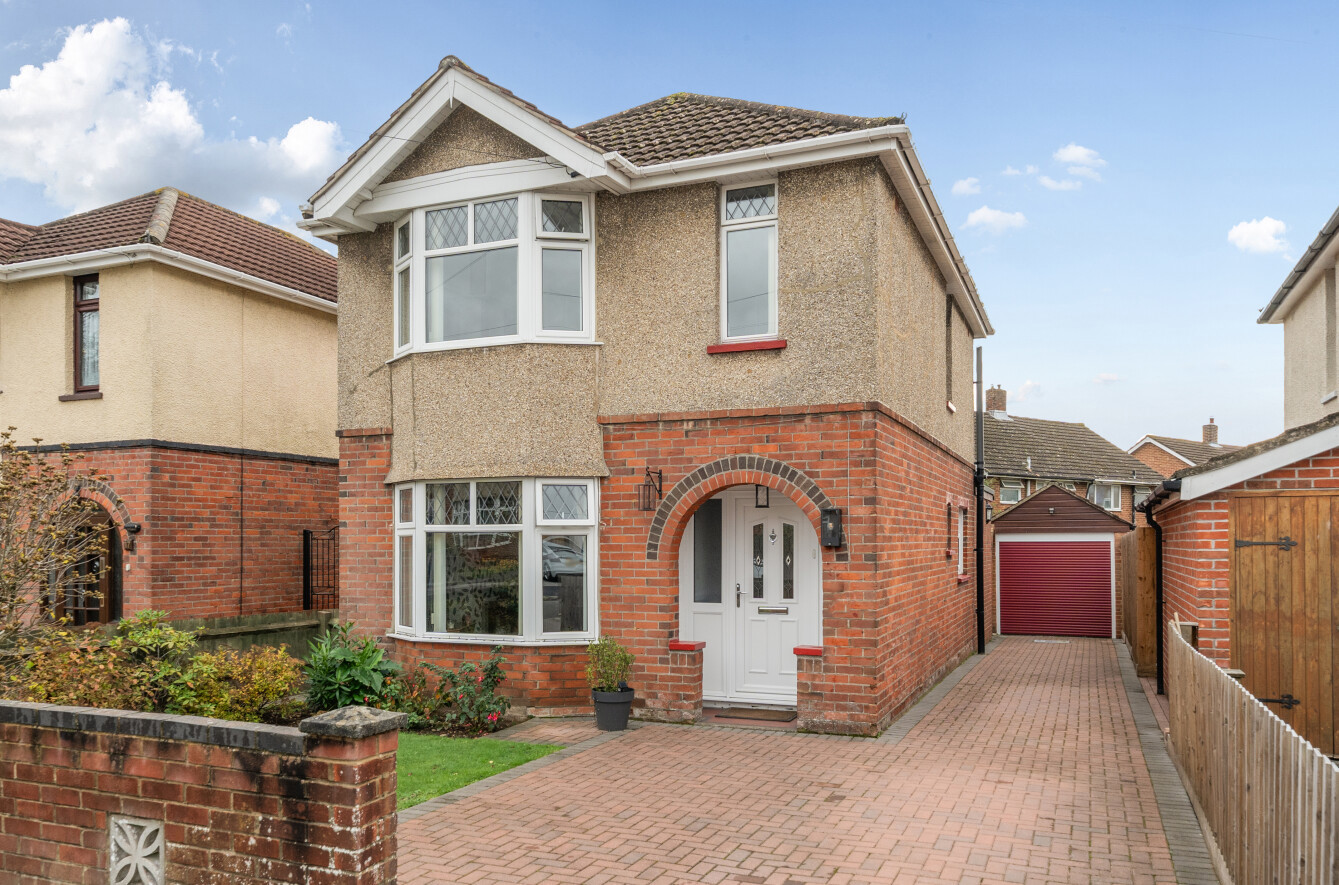 Ashmead Road, Maybush, Southampton, Hampshire, SO16 Ashmead Road, Maybush, Southampton, Hampshire, SO16 - Charters