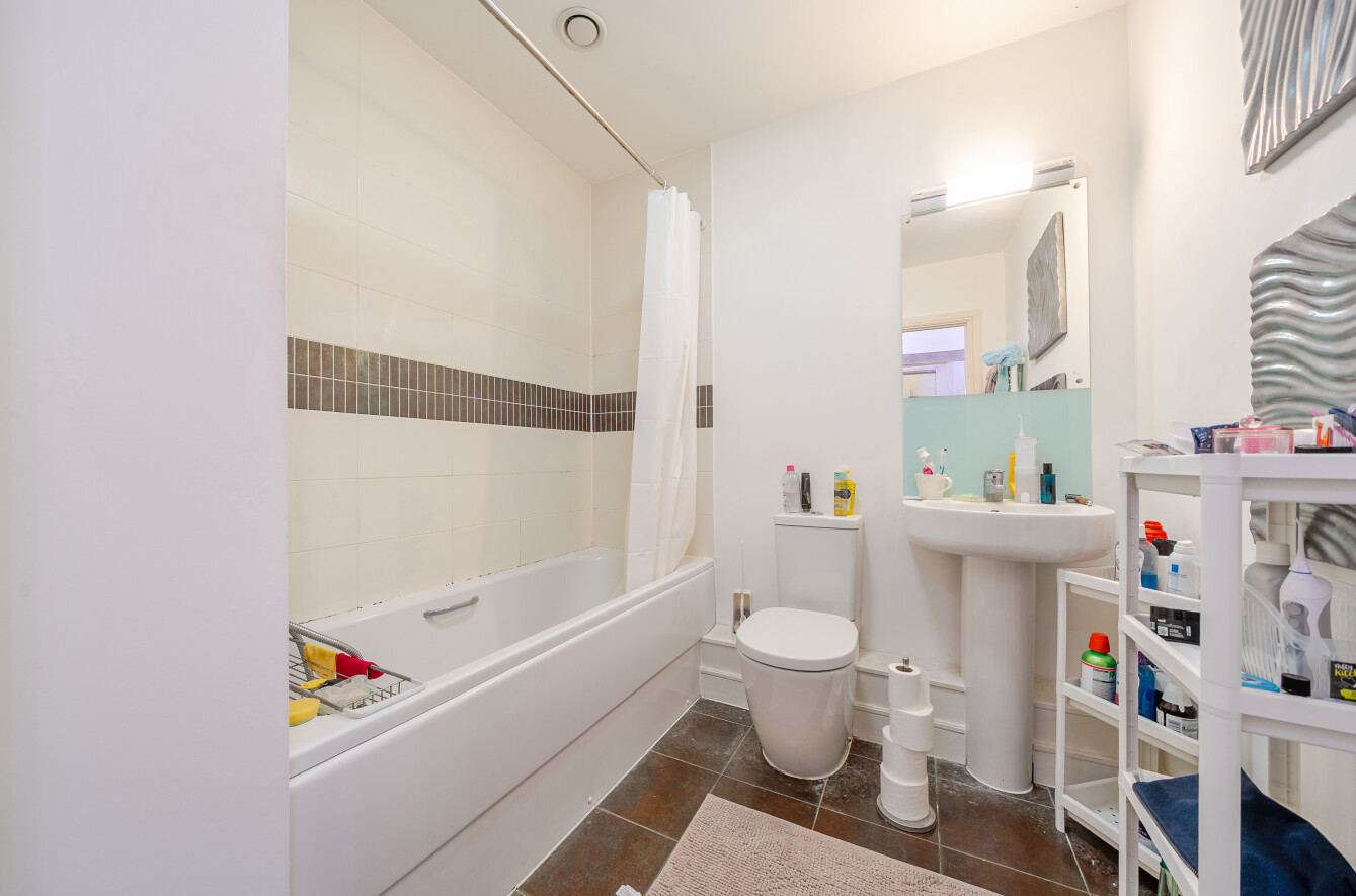 Ocean Way, Ocean Village, Southampton, Hampshire, SO14 Ocean Way, Ocean Village, Southampton, Hampshire, SO14 - Charters