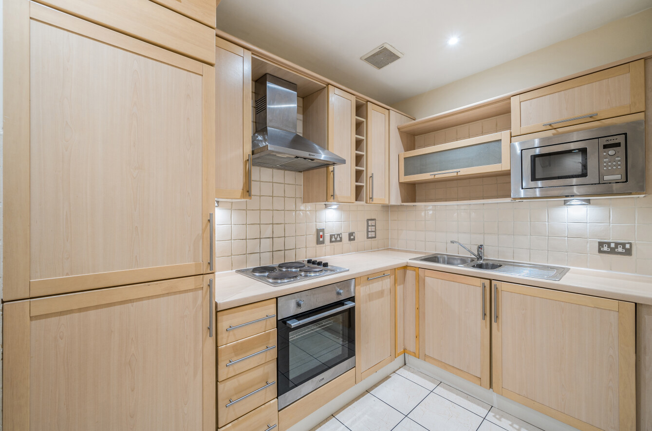 Canute Road, Ocean Village, Southampton, Hampshire, SO14 Canute Road, Ocean Village, Southampton, Hampshire, SO14 - Charters