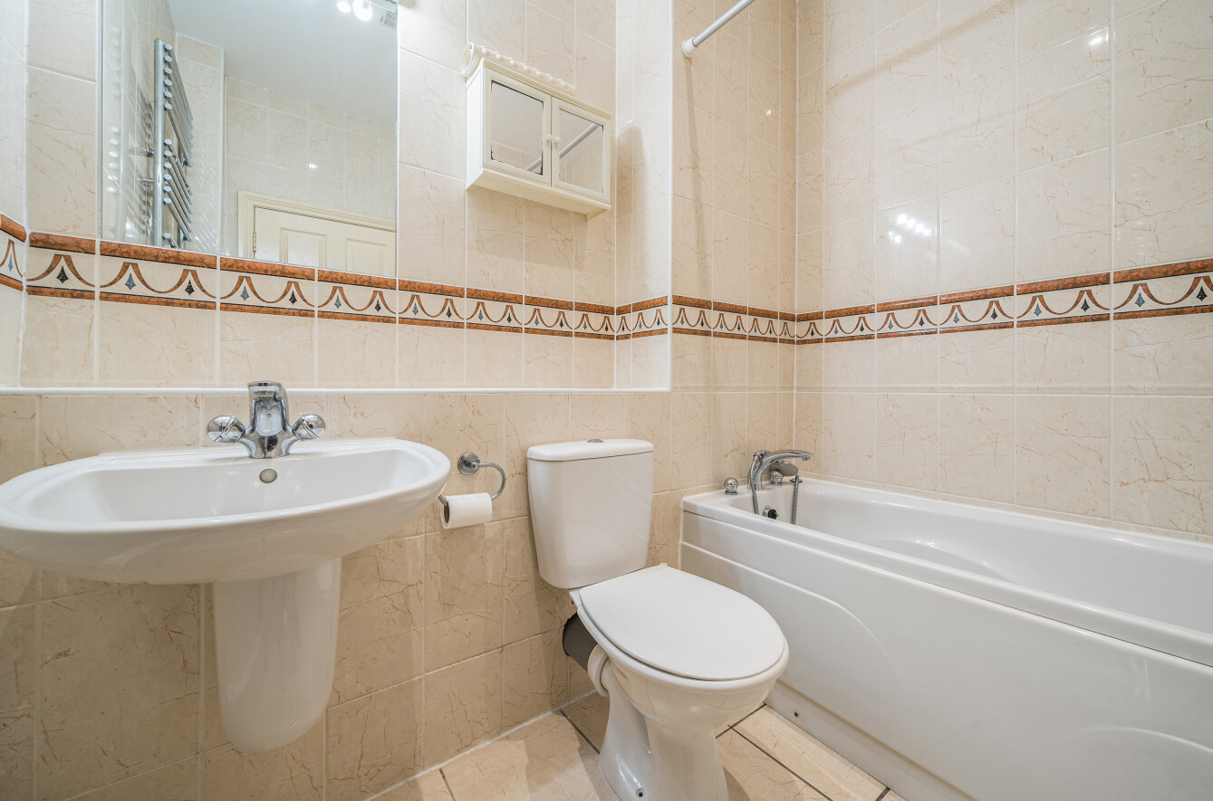 Canute Road, Ocean Village, Southampton, Hampshire, SO14 Canute Road, Ocean Village, Southampton, Hampshire, SO14 - Charters