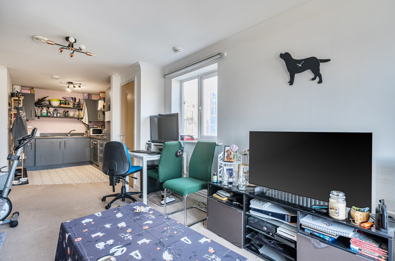 The Compass, Southampton, Hampshire, SO14 - Charters