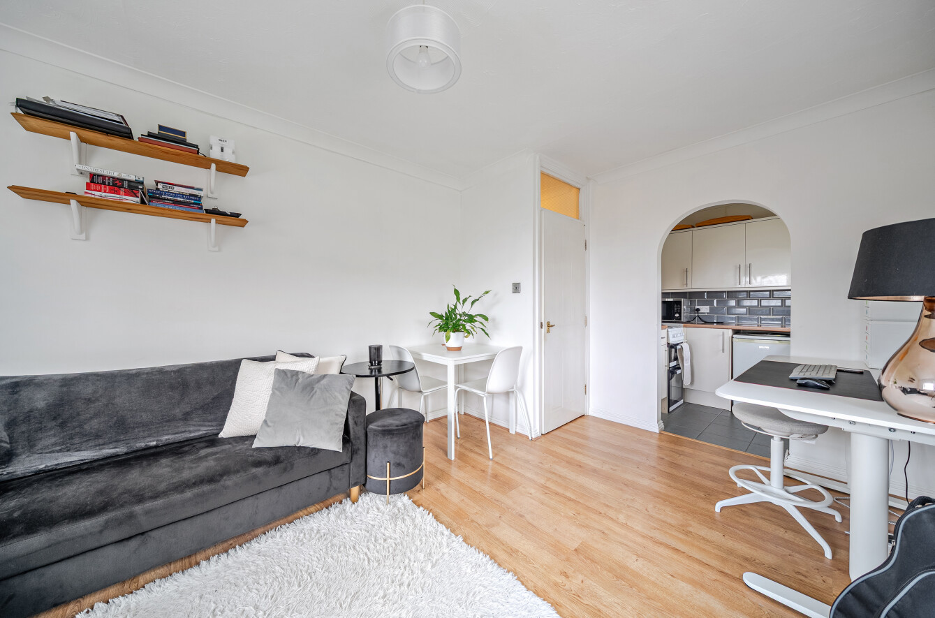 Chelveston Crescent, Aldermoor, Southampton, Hampshire, SO16 - Charters