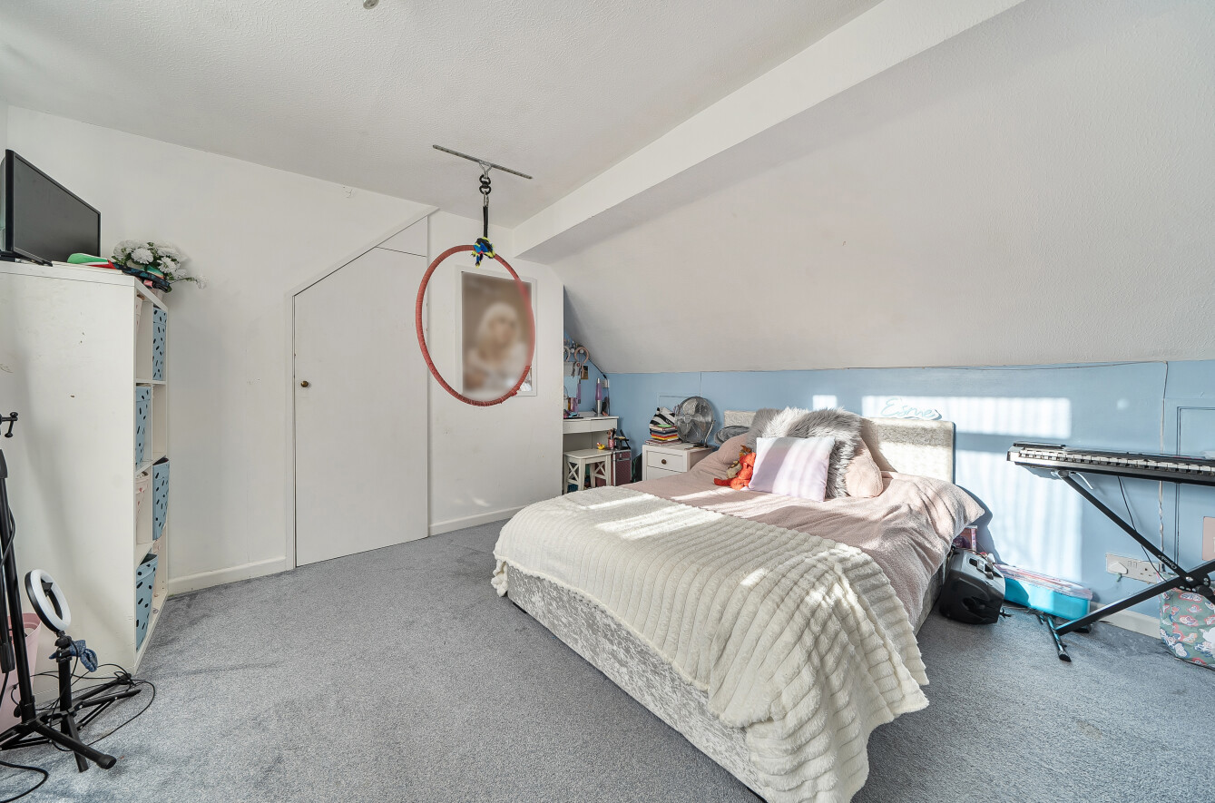 Crabwood Close, Maybush, Southampton, Hampshire, SO16