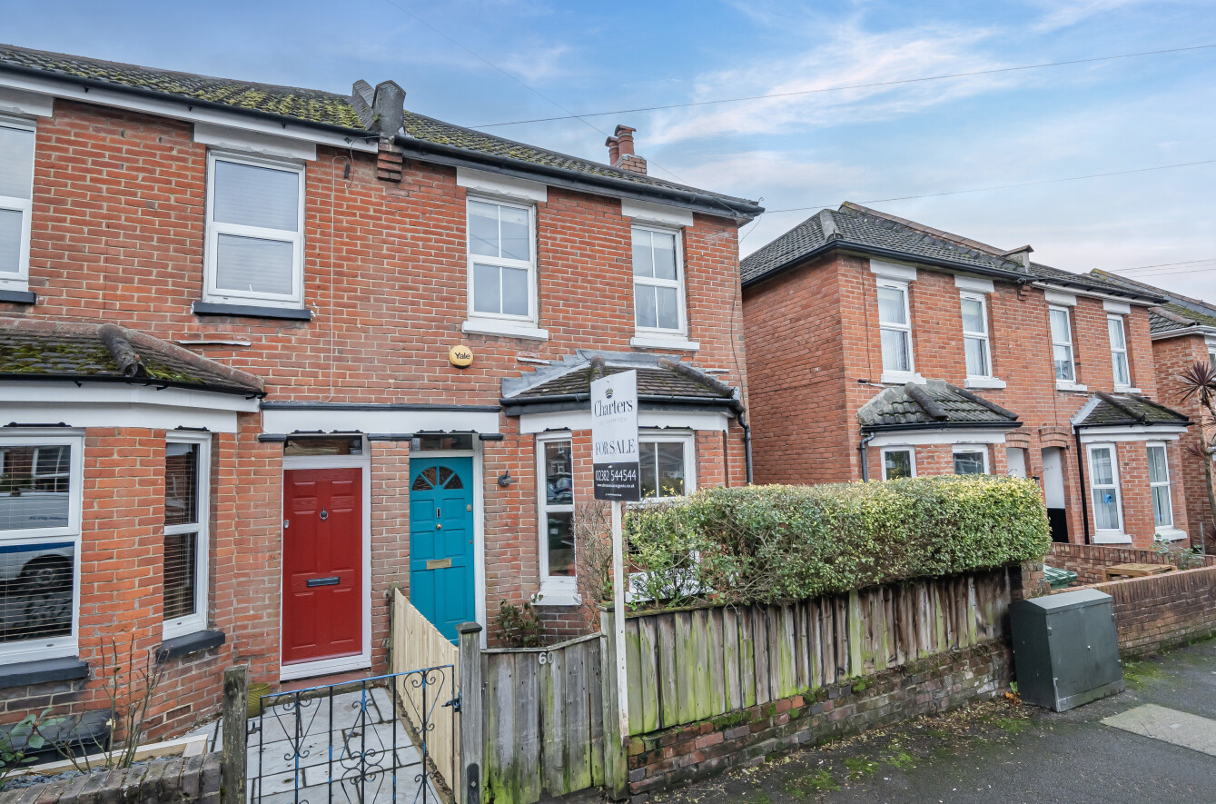 Ampthill Road, Freemantle, Southampton, Hampshire, SO15