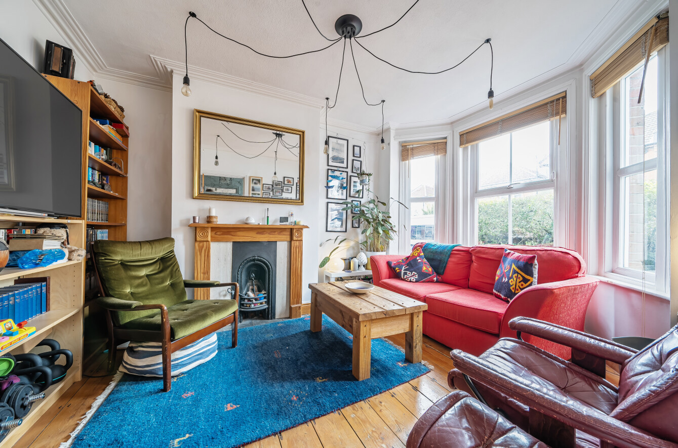 Ampthill Road, Freemantle, Southampton, Hampshire, SO15