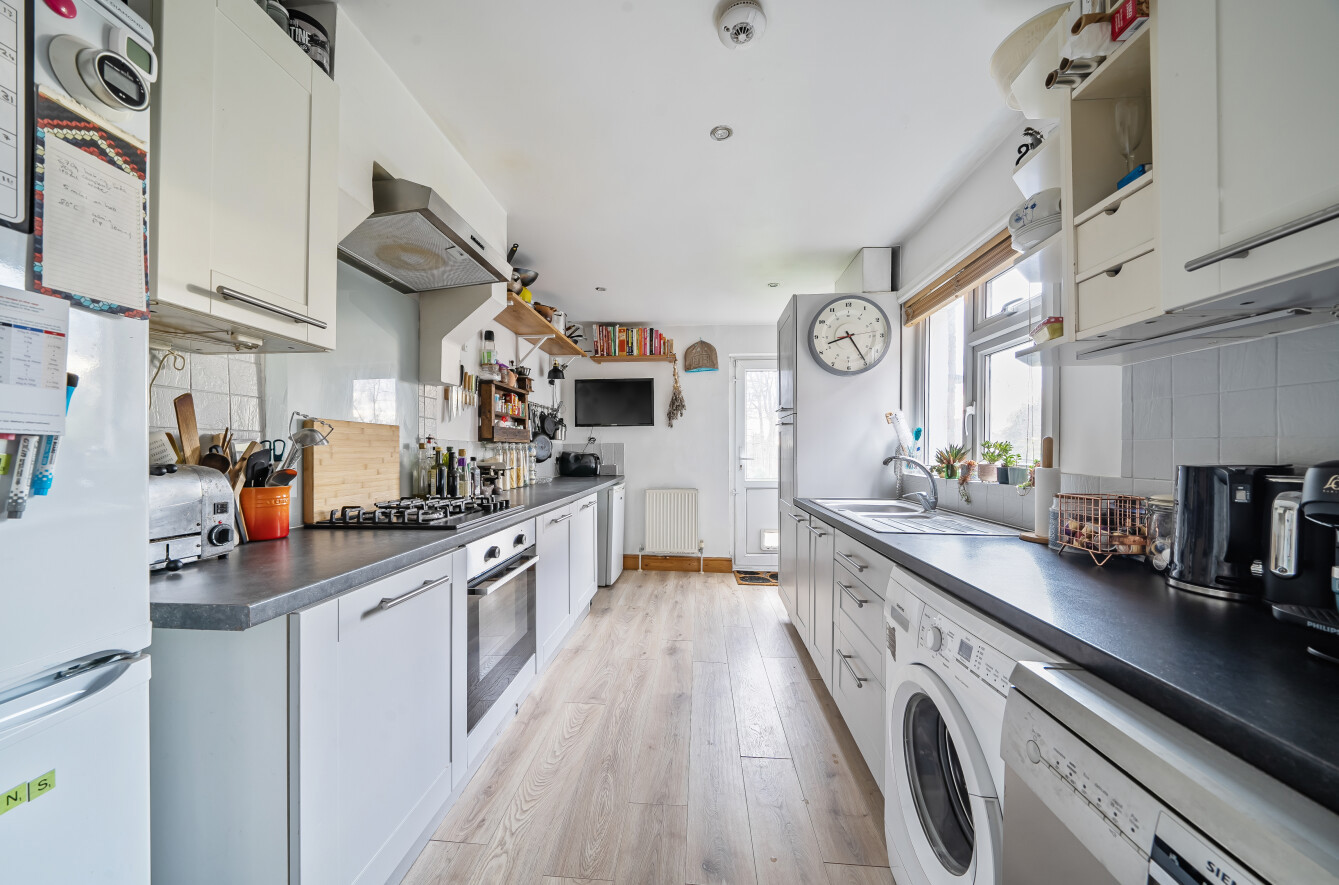 Ampthill Road, Freemantle, Southampton, Hampshire, SO15