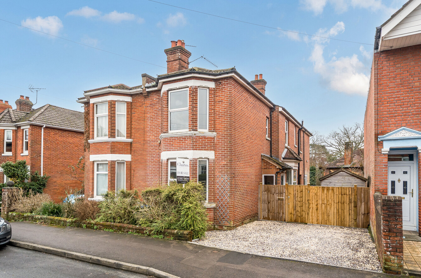 Heatherdeane Road, Highfield, Southampton, Hampshire, SO17