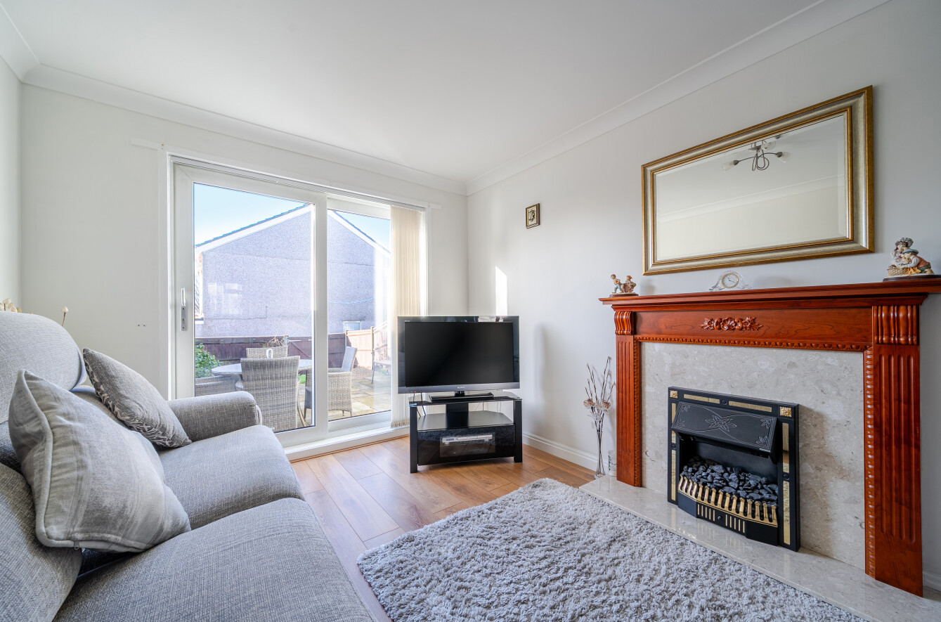 Menzies Close, Lordshill, Southampton, Hampshire, SO16