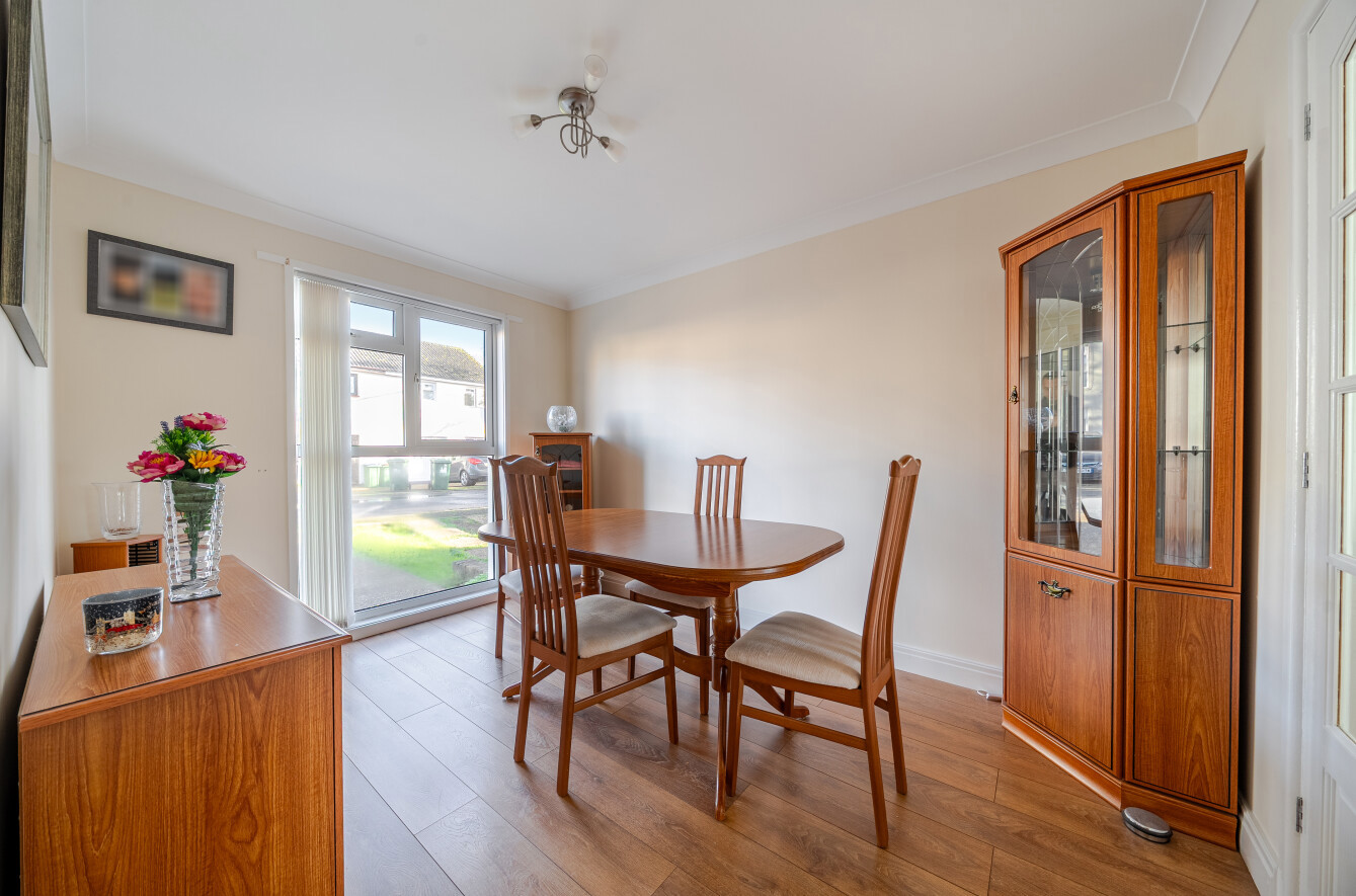 Menzies Close, Lordshill, Southampton, Hampshire, SO16