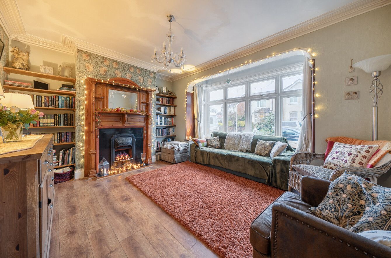 Newlands Avenue, Shirley, Southampton, Hampshire, SO15