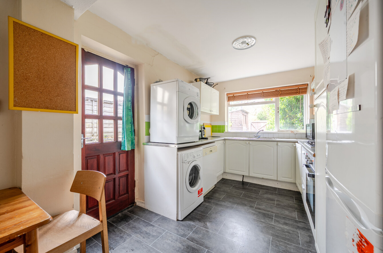 Milton Road, Polygon, Southampton, Hampshire, SO15 - Charters