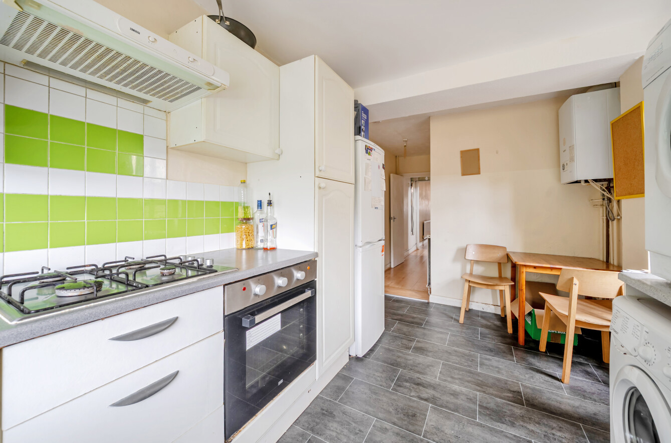 Milton Road, Polygon, Southampton, Hampshire, SO15 - Charters