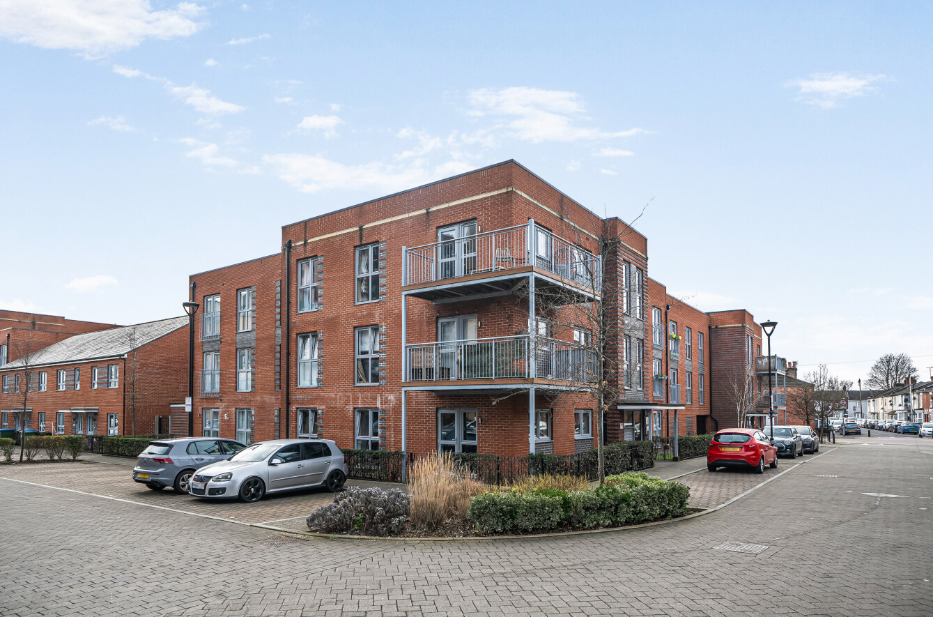 Meridian Way, Meridian Waterside, Southampton, Hampshire, SO14 Meridian Way, Meridian Waterside, Southampton, Hampshire, SO14 - Charters