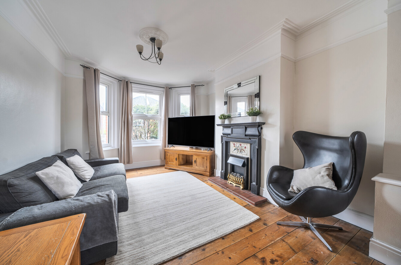 Ampthill Road, Shirley, Southampton, Hampshire, SO15