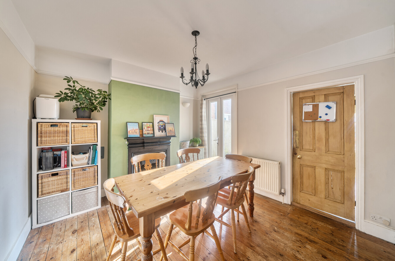 Kingsley Road, Shirley, Southampton, Hampshire, SO15 - Charters