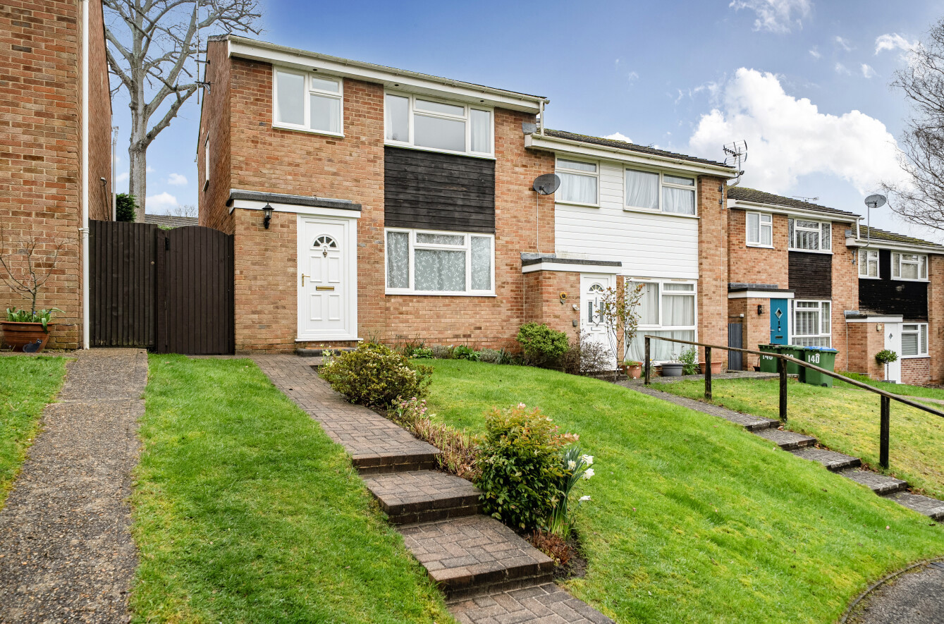 Oakwood Drive, Lordswood, Southampton, Hampshire, SO16