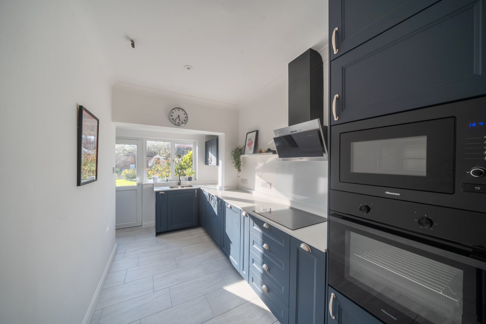 Bassett Green Road, Bassett, Southampton, Hampshire, SO16 - Charters