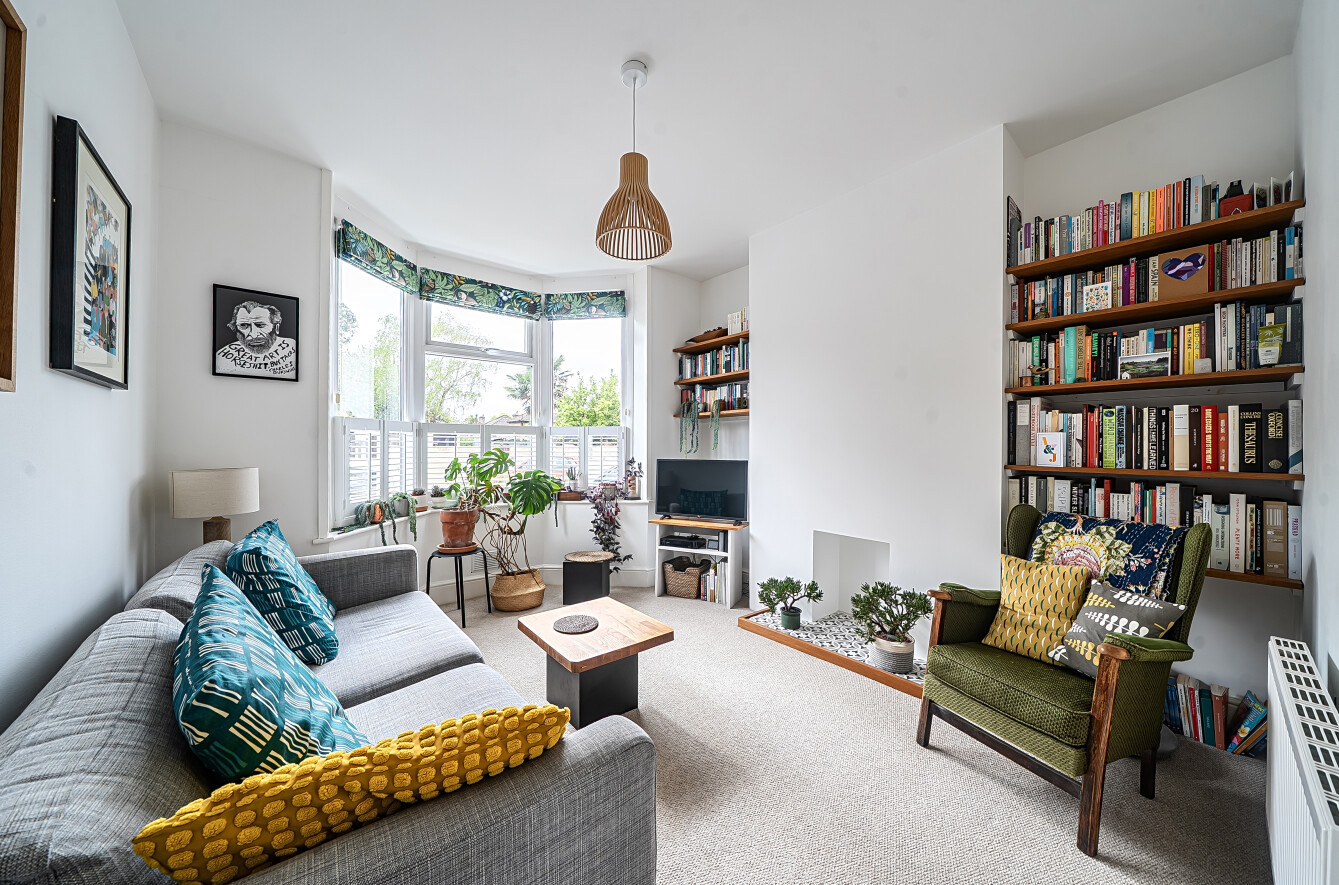 Ivy Road, St Denys, Southampton, Hampshire, SO17 - Charters