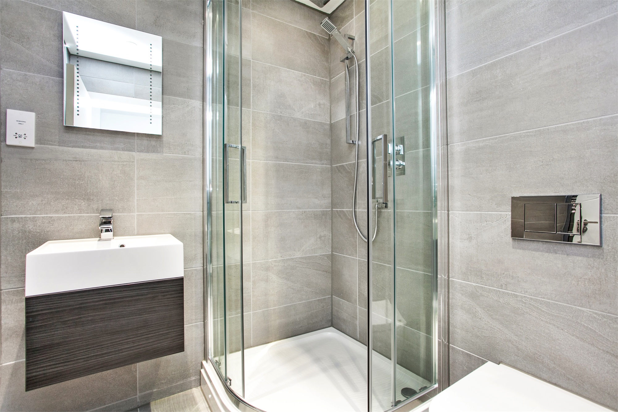 2-5 St Clement Street, Winchester, Hampshire, SO23